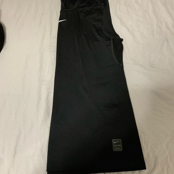 Men’s Nike size Large, like new tank top - Picture 5 of 6